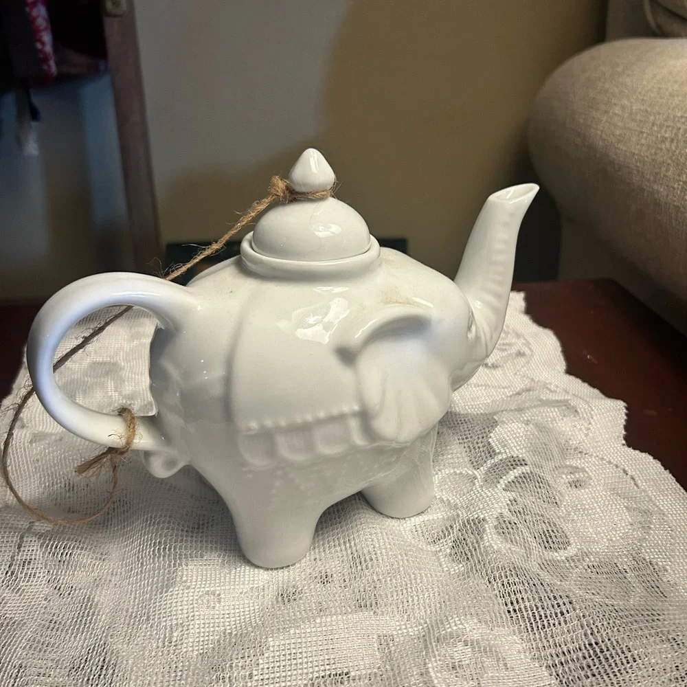Charming Elephant Ceramic Teapot in White